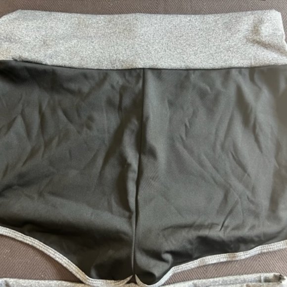 High Rise Sexy Yoga / Booty Short Wide Waistband -Black & Gray 3 pairs NEW SizeL - Picture 3 of 14